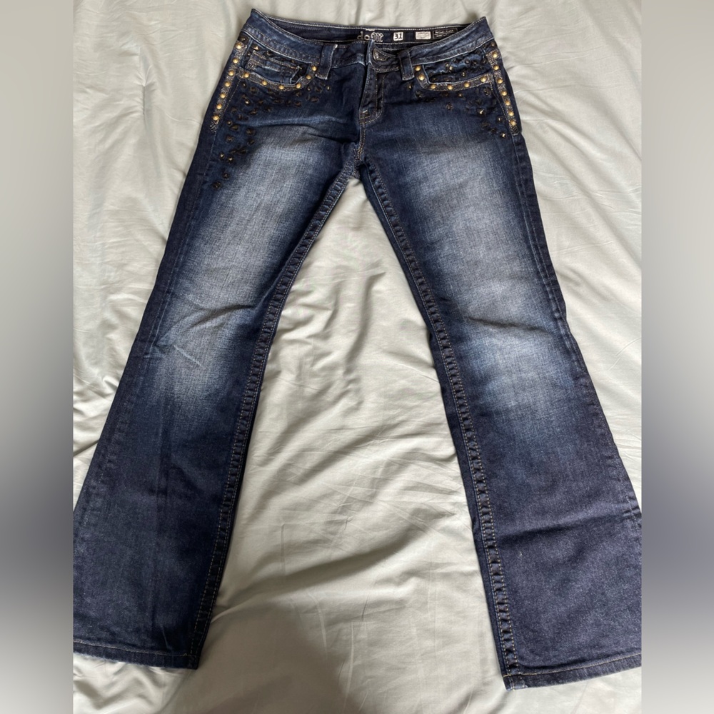 Miss Me jeans, Size 31, Dark wash with cheetah print details